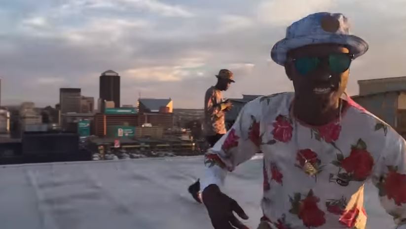 Saphaza IZIKHOTHANE Saphaza IZIKHOTHANE